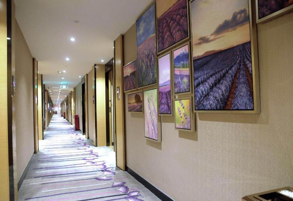 Lavande Hotel Guangzhou Shangxiajiu Pedestrian Street Hualin Temple Metro Station Екстер'єр фото